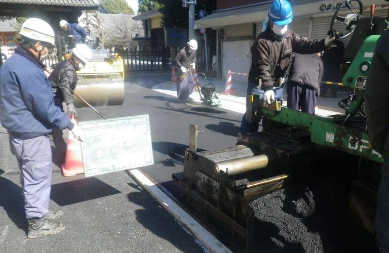 中野区で道路工事のプロを目指そう！